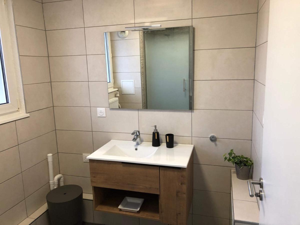 Au Pied Des Vosges Appartement Obernai Buitenkant foto